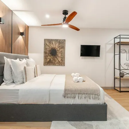 For 4 People Near Montparnasse *